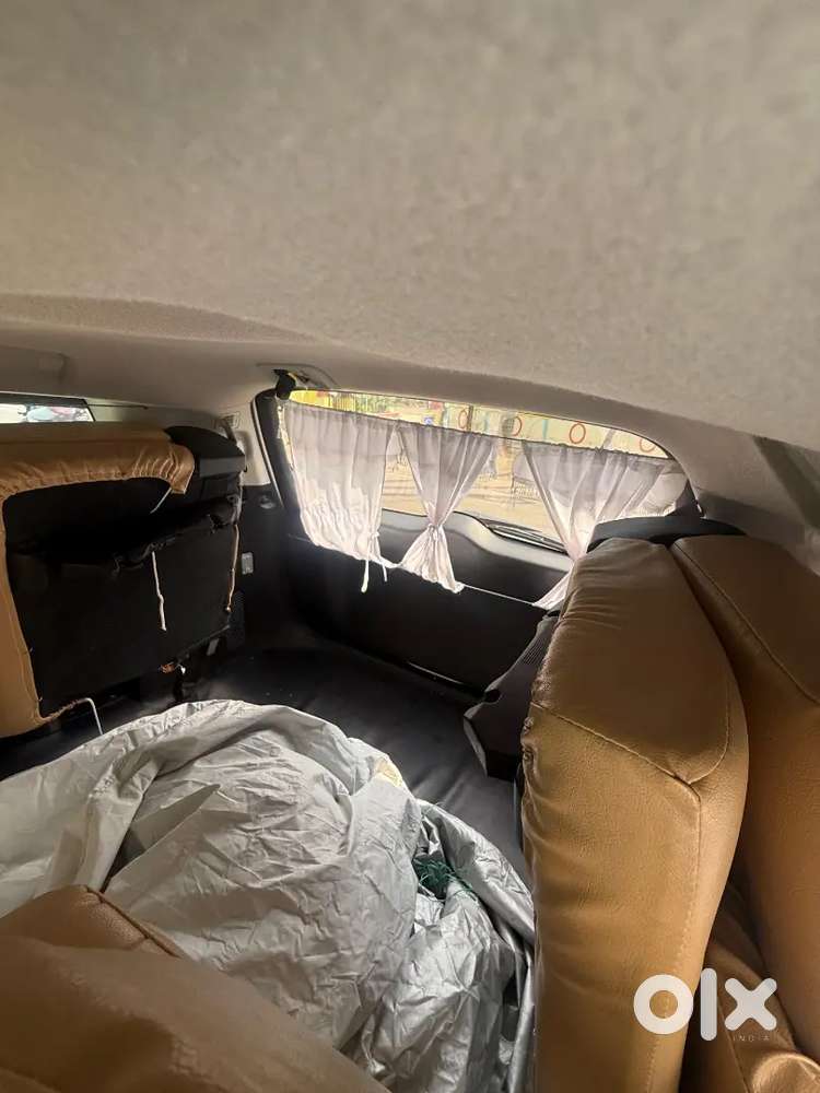 Innova Crystal Car For Sale New Condition 33560 Km Running