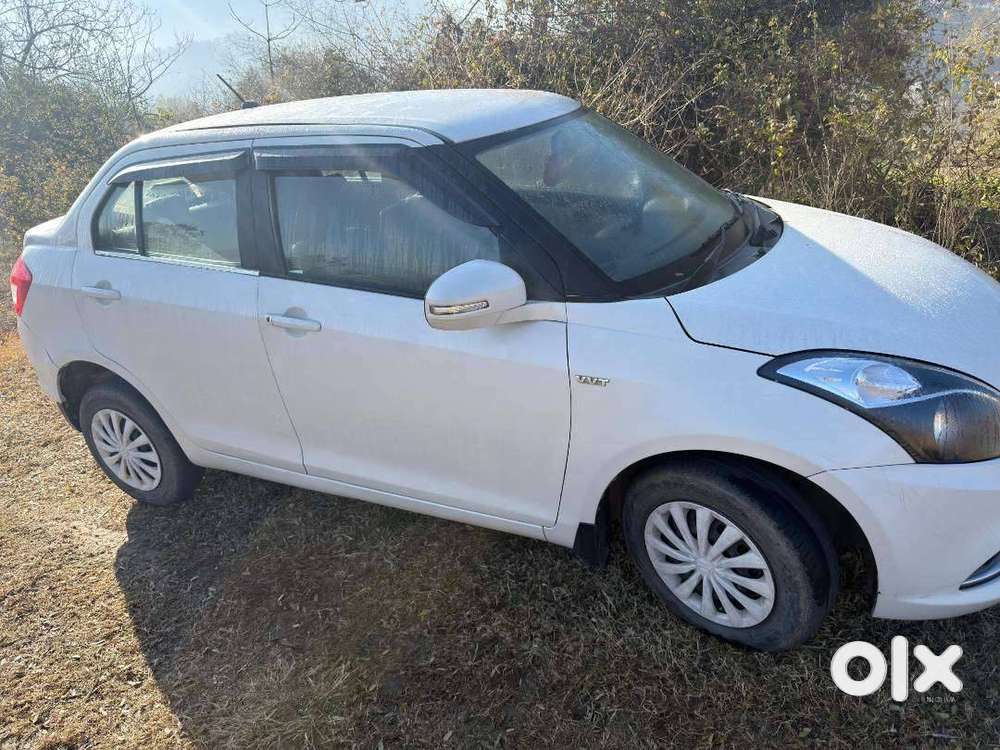 Maruti Suzuki Dzire 2016 Petrol 52500 Km Driven