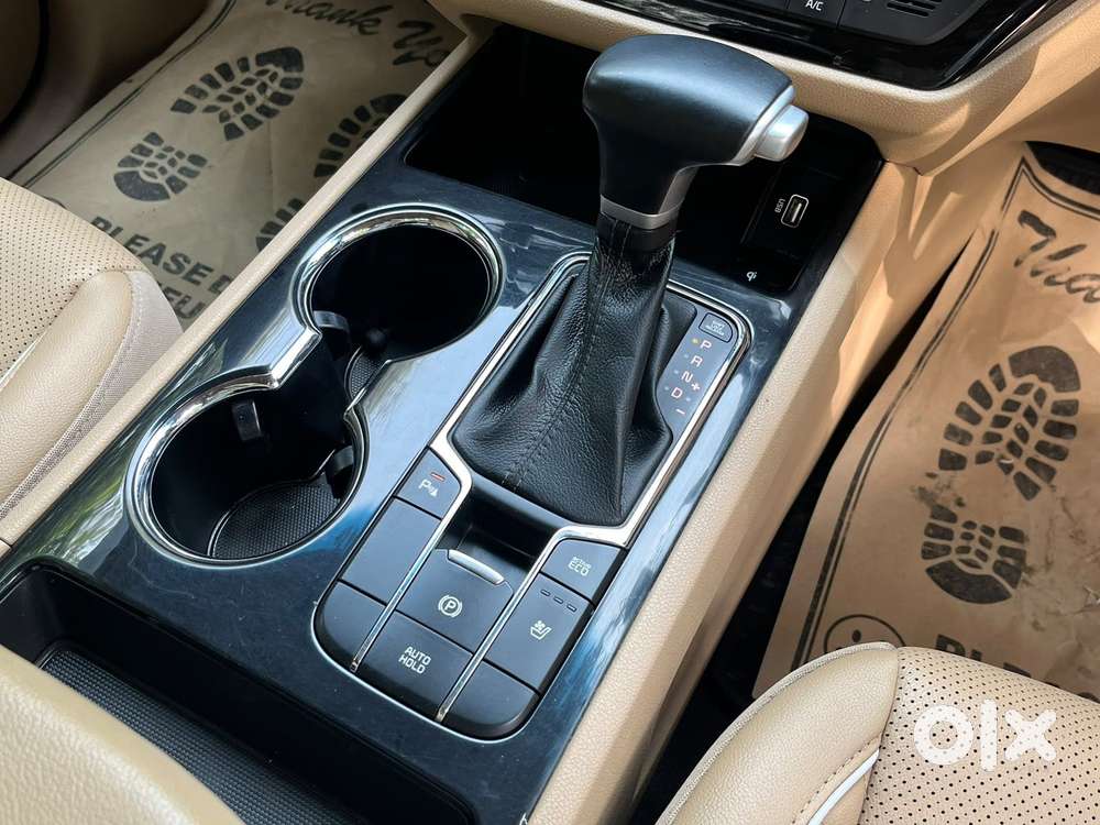 Kia Carnival Limousine, 2023, Diesel