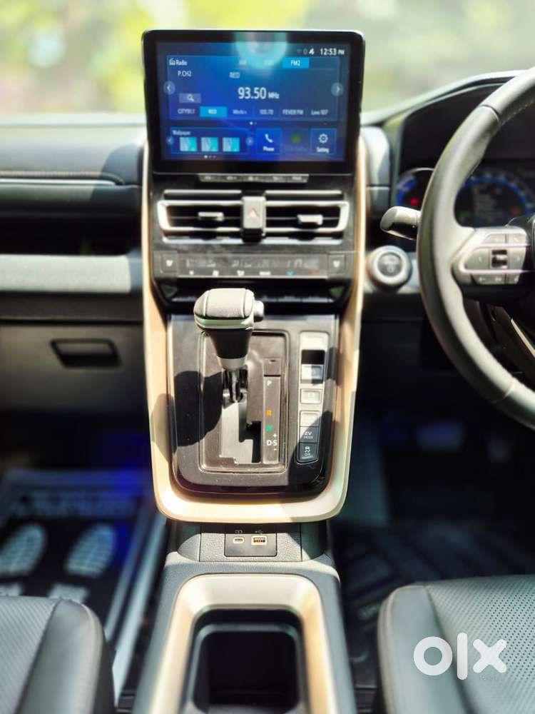 Maruti Suzuki Invicto Alpha Plus 7str, 2025, Petrol