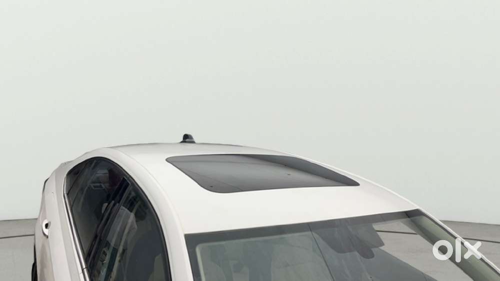 Volkswagen Virtus 1.0 Topline Tsi At, 2023, Petrol