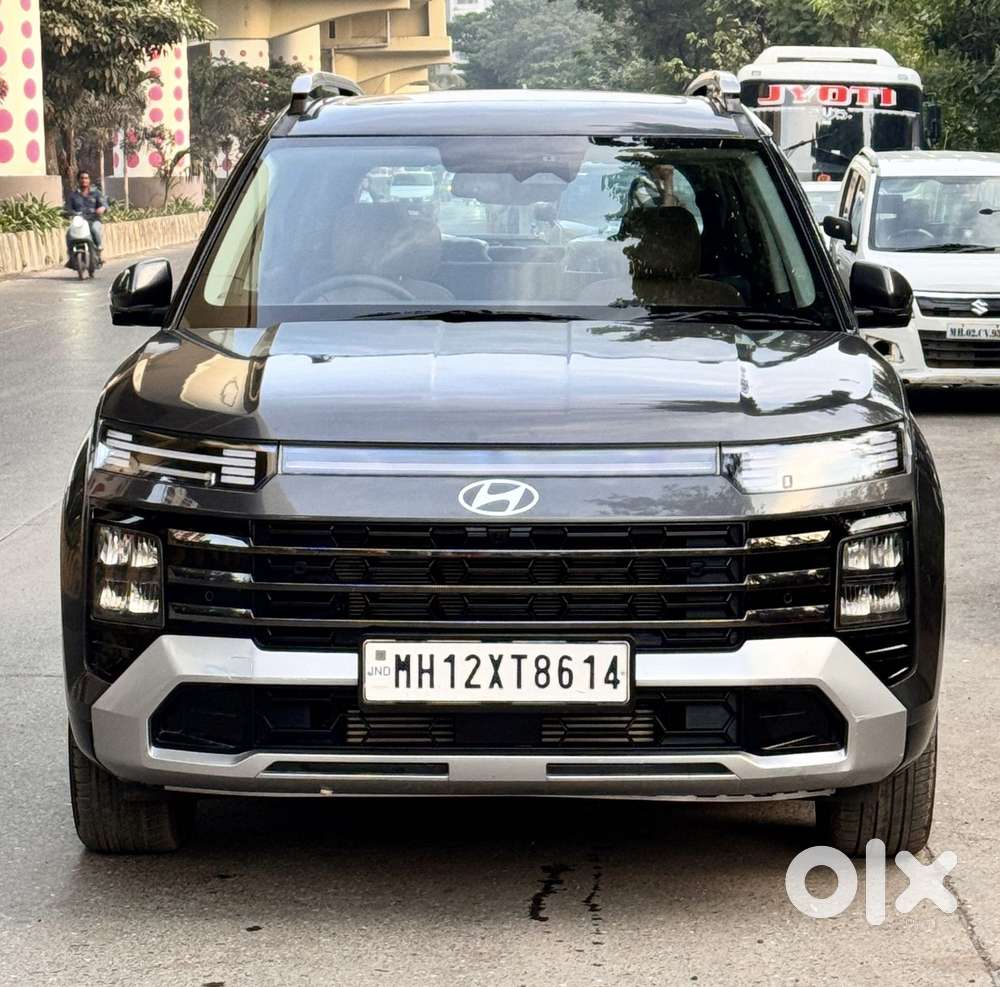 Hyundai Alcazar Platinum 7 Str 1.5 Turbo Petrol Adventure, 2025, Pet..