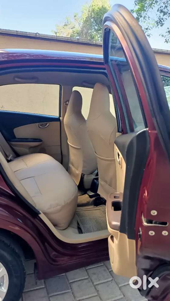 Well Maintained 2013 Honda Amaze
