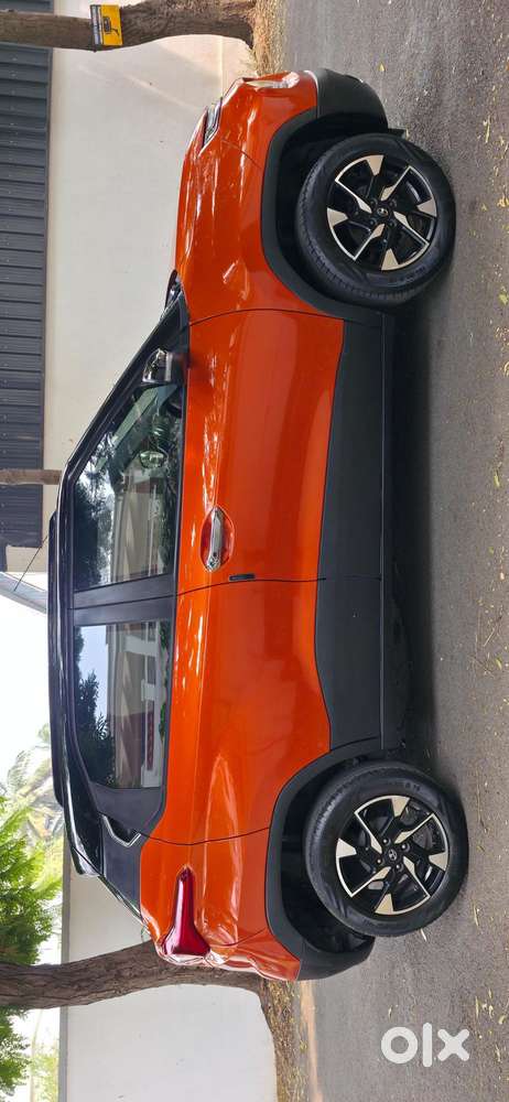 Tata Punch 1.2 Revotron Creative Ira Pack Amt, 2022, Petrol