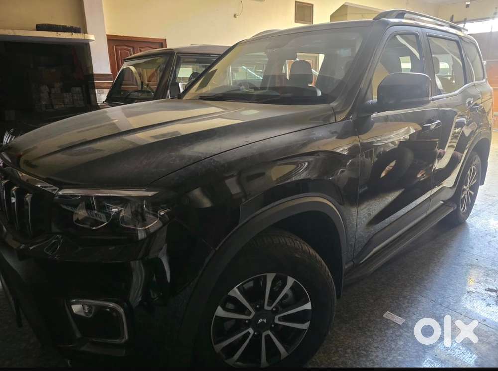 Mahindra Scorpio-n 2025 Petrol 3850 Km Driven