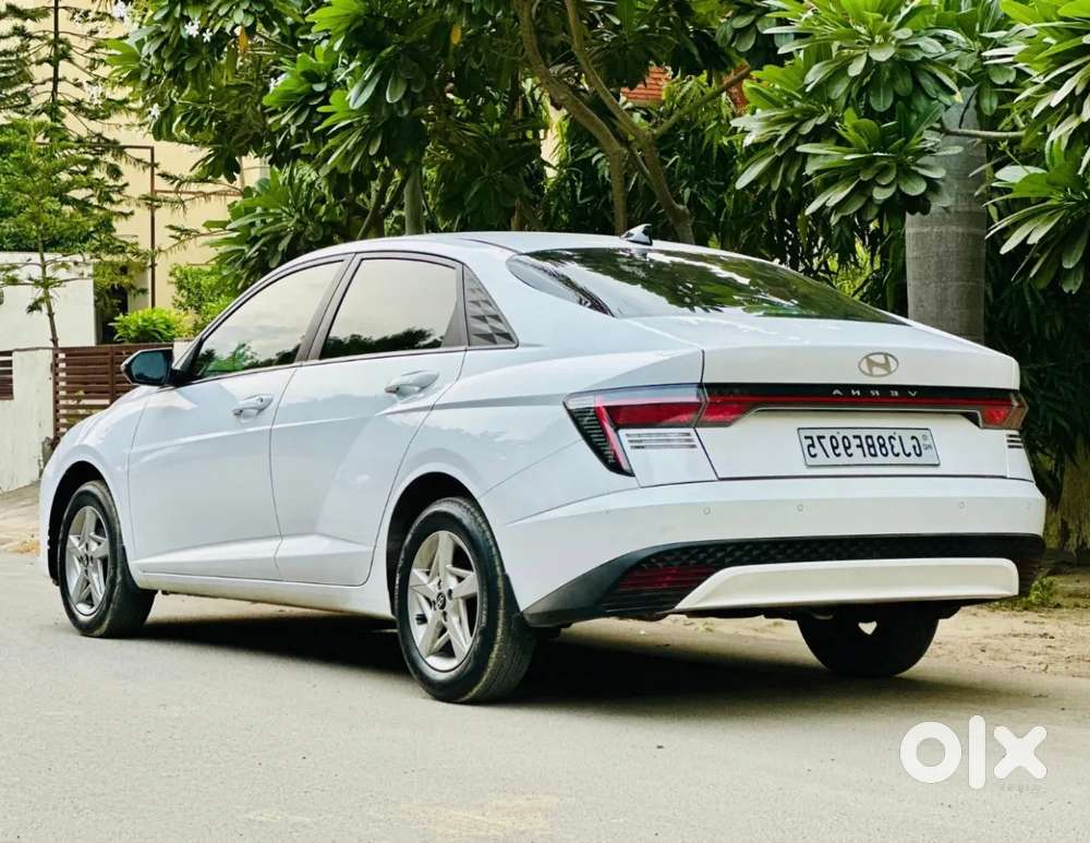 Hyundai Verna, 2023, Petrol