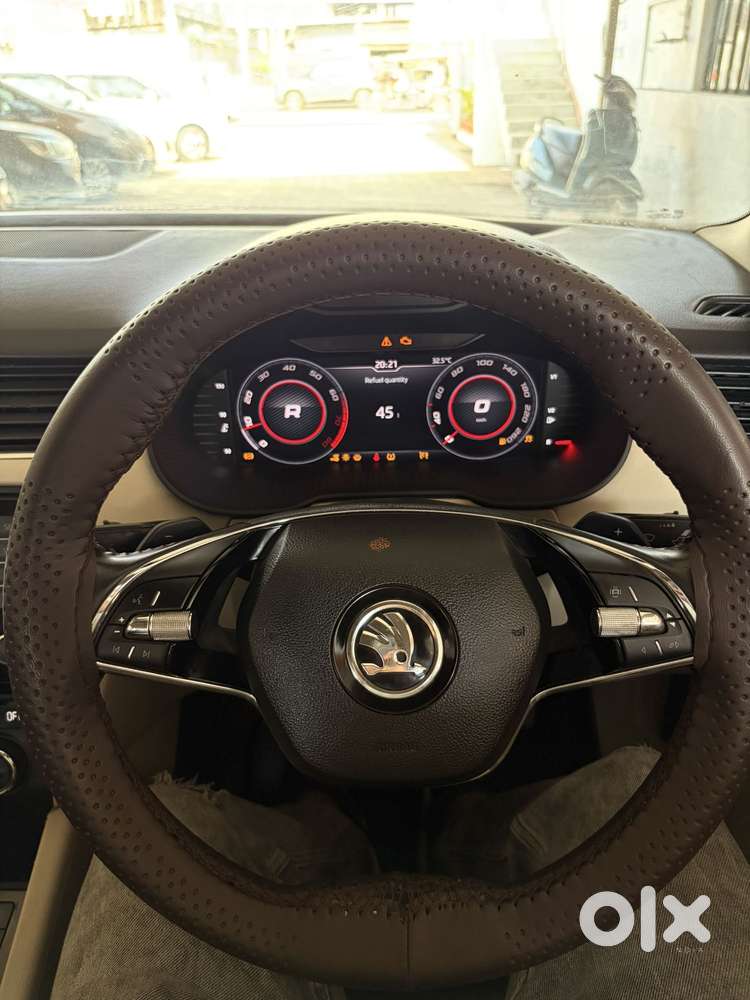 Skoda Octavia 1.8 Elegance Tsi At, 2016, Petrol