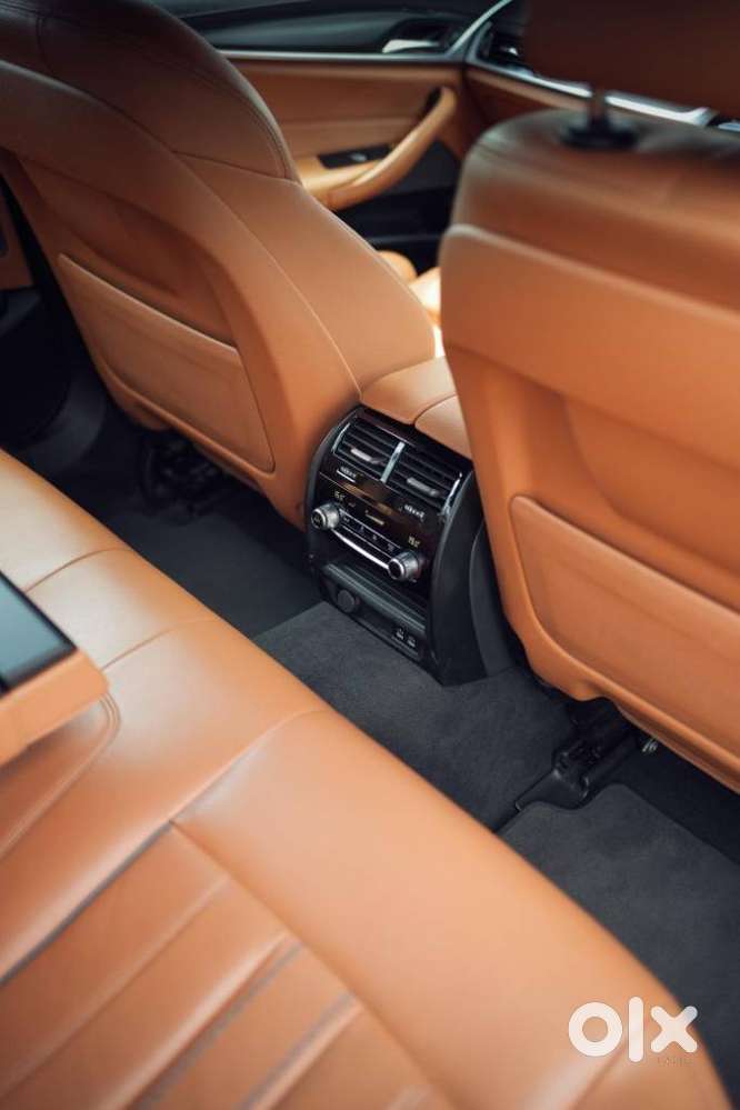 Bmw 5 Series 2.0 520d, 2023