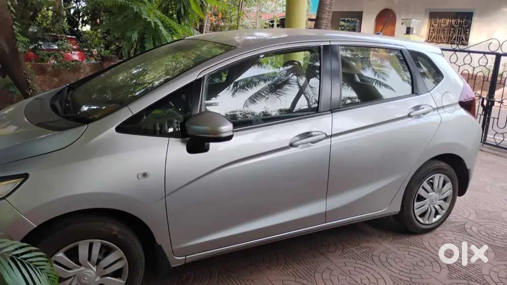 2016 Honda Jazz Sv I-vtec, 5 Speed Manual Transmission