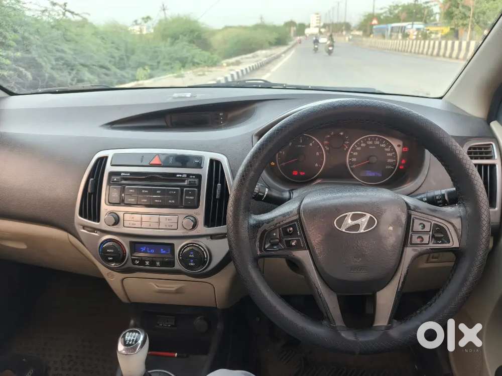Hyundai I20 2013 Diesel Well Maintained Zero Maintenance Top Model