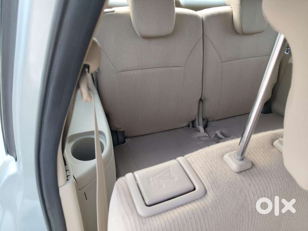 Maruti Suzuki Ertiga Vxi Shvs, 2023, Petrol