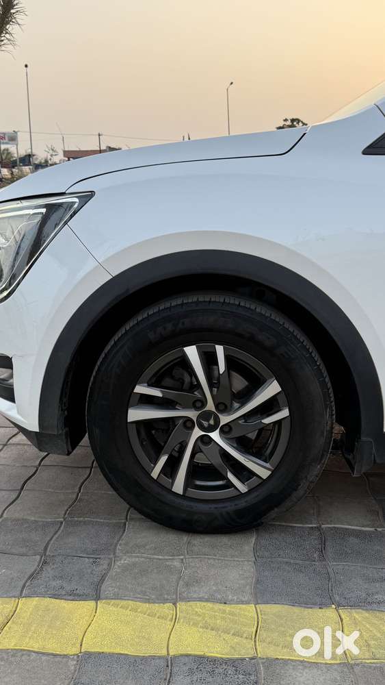 Mahindra Xuv700 2.2 Ax 5 Diesel At 7 Str, 2024, Diesel