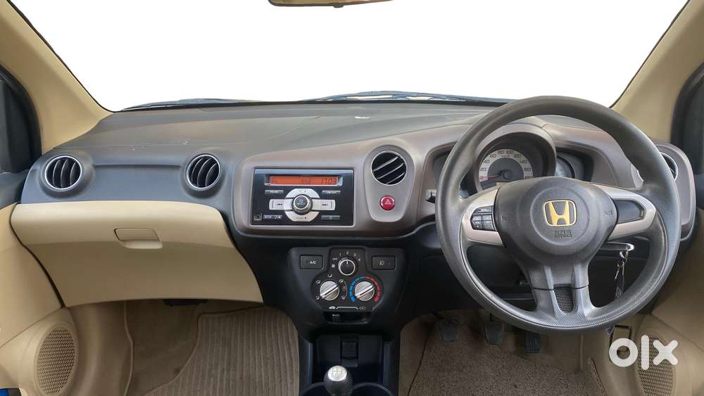 Honda Brio 2011-2013 V Mt, 2013, Petrol