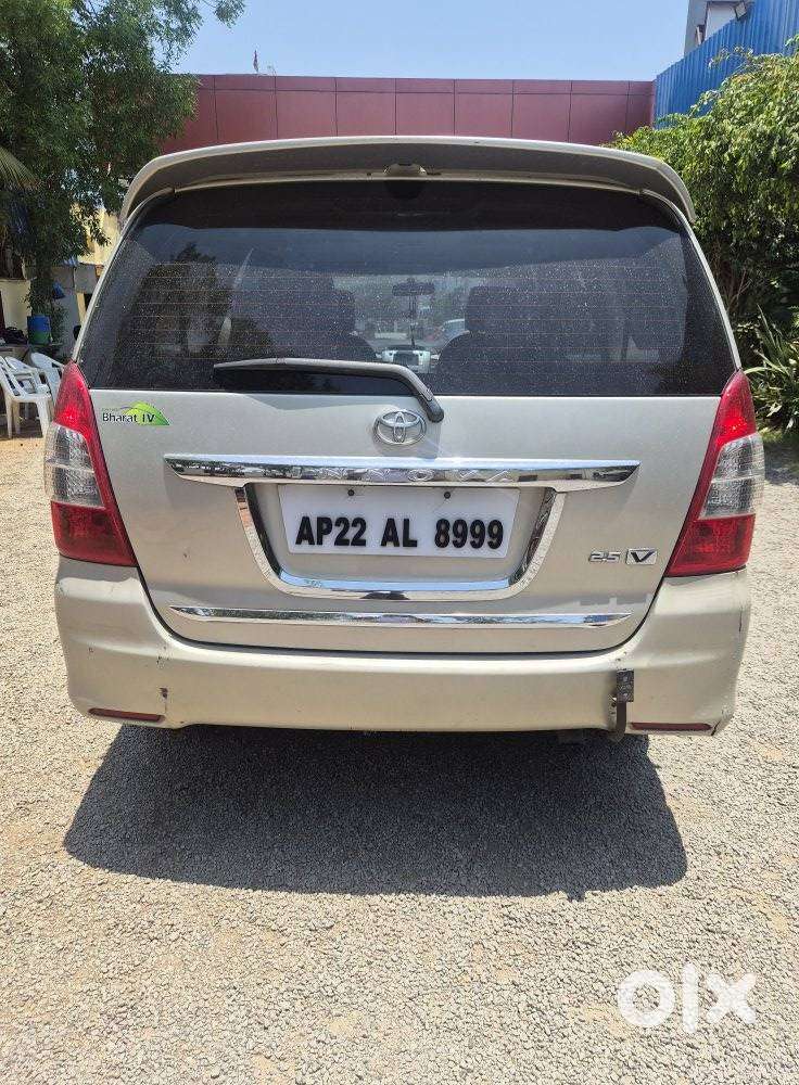 Toyota Innova 2.5 V 7 Str, 2013, Diesel