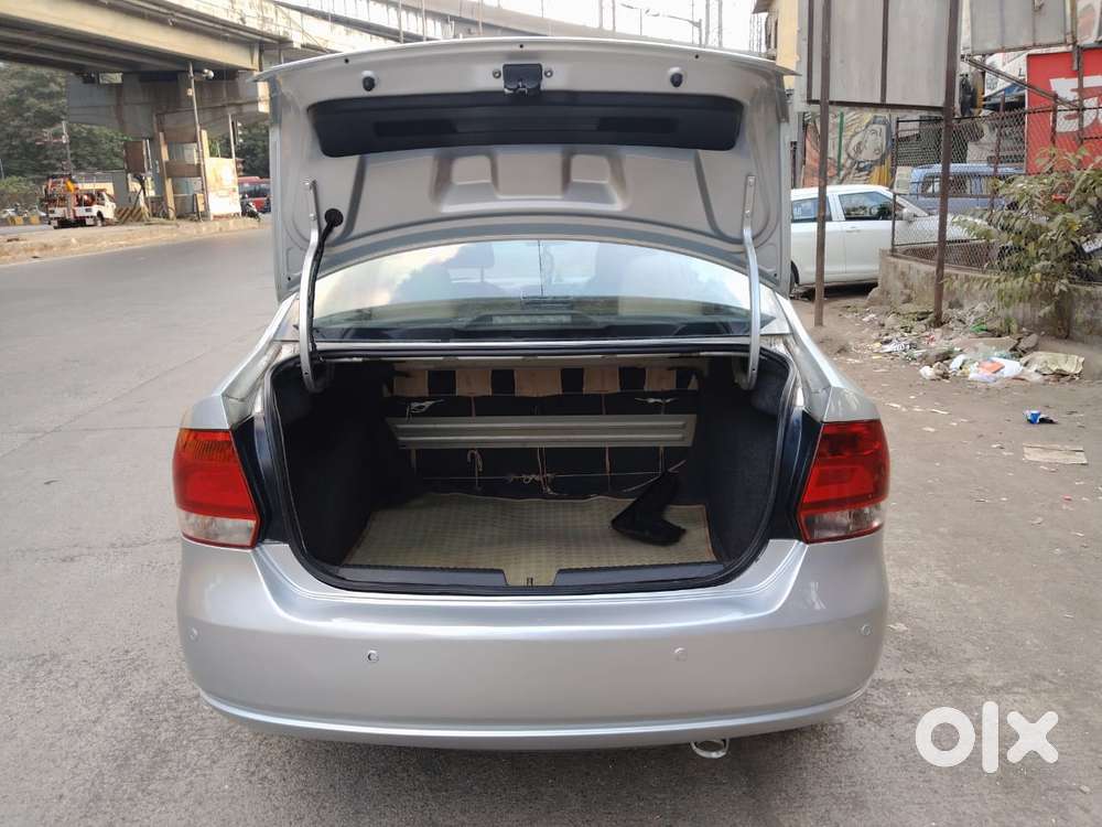 Volkswagen Vento 1.2 Tsi Highline At, 2011, Petrol