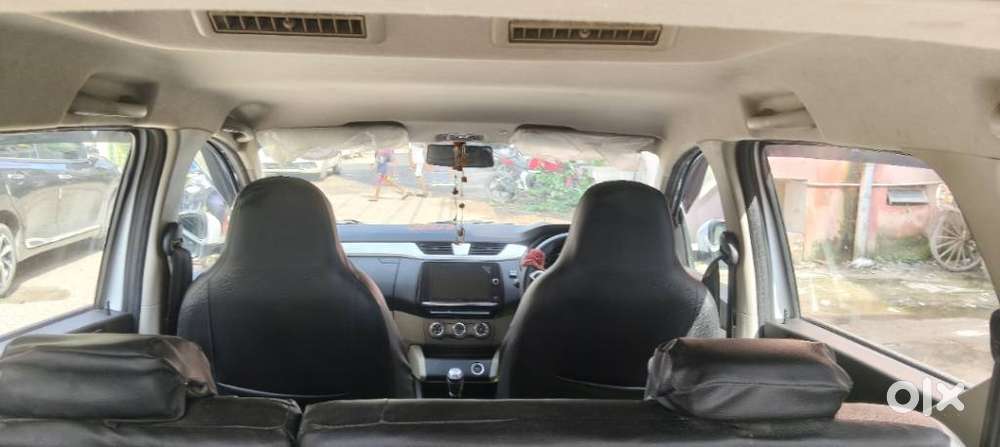 Renault Triber Rxz Easy-r Amt Urban Night Limited Edition, 2021, Cng..