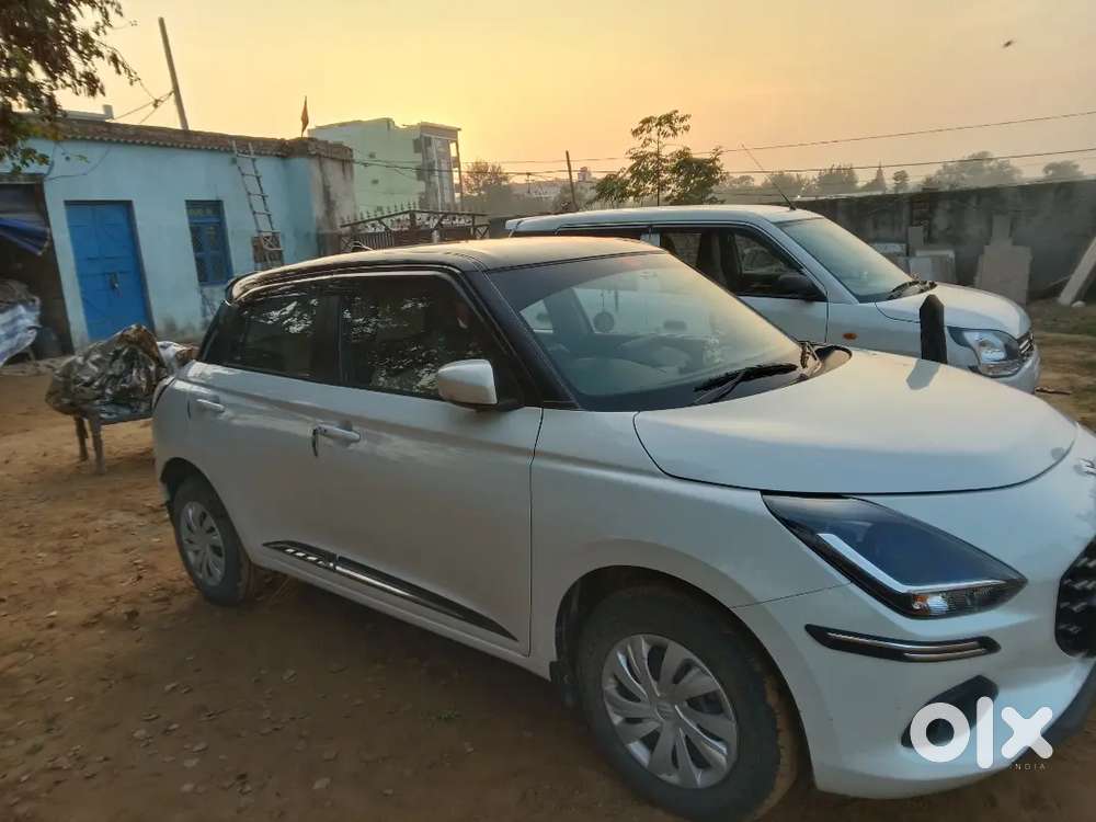 Maruti Suzuki Swift 2024 Petrol 33000 Km Driven