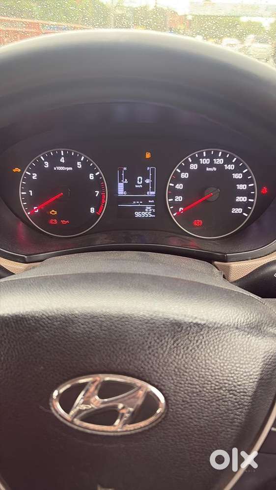 Hyundai I20 (sportz) 2019 Petrol And Cng Fitted