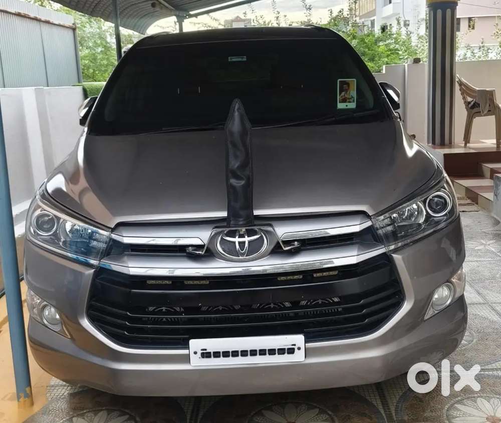 Toyota Innova Crysta 2017