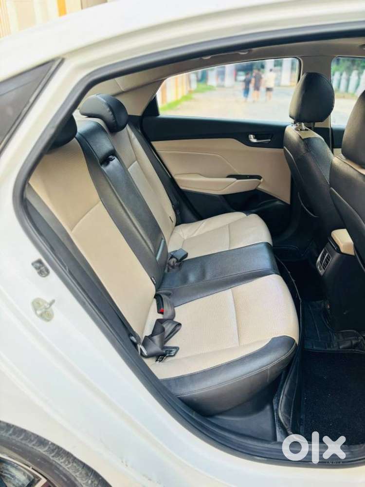 Hyundai Verna 1.6 Sx (o) Crdi Anniversary Edition, 2021, Diesel