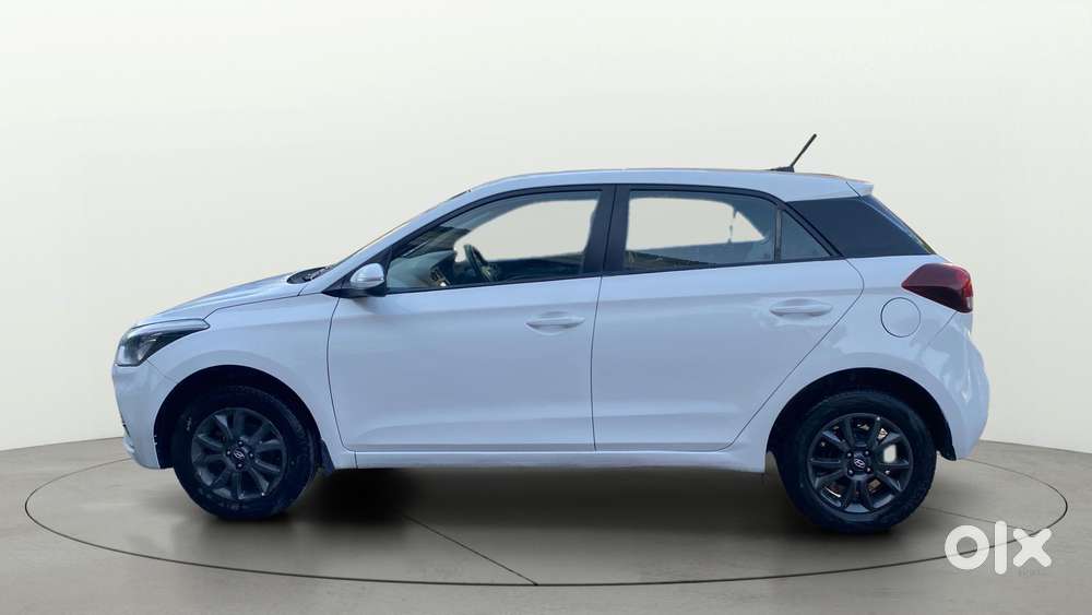 Hyundai Elite I20 Sportz Plus, 2019, Petrol