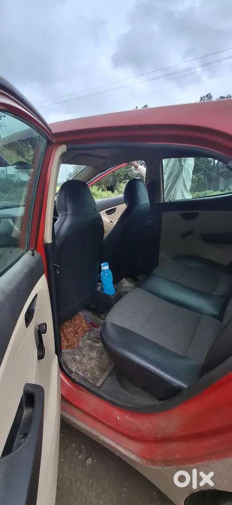 Hyundai Eon Magna Petrol 2013 Second
