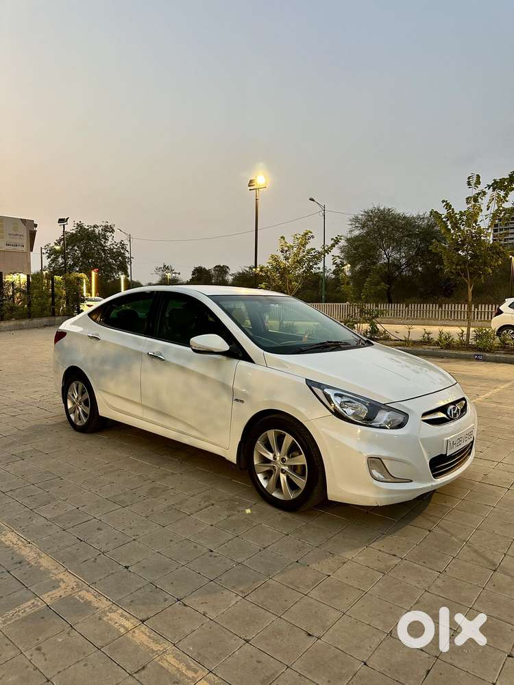 Hyundai Verna Crdi 1.6 At Sx Option, 2013, Diesel