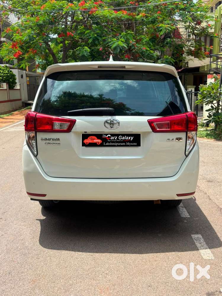 Toyota Innova Crysta 2.4 V 8 Str, 2021, Diesel