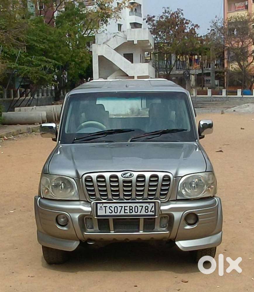 Mahindra Scorpio 2009-2014 M2di, 2009, Diesel