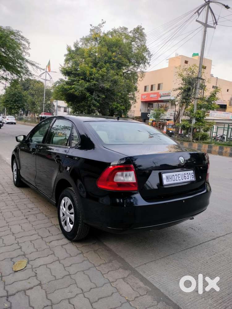 Skoda Rapid 1.6 Mpi Ambition, 2013, Petrol