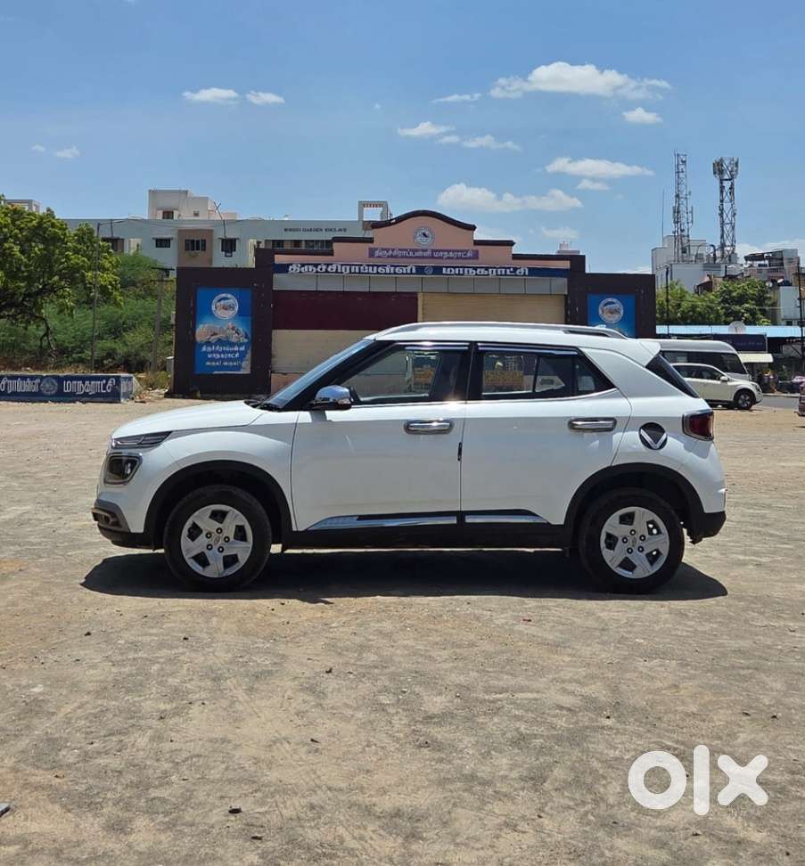 Hyundai Venue S 1.2 Petrol, 2021, Petrol