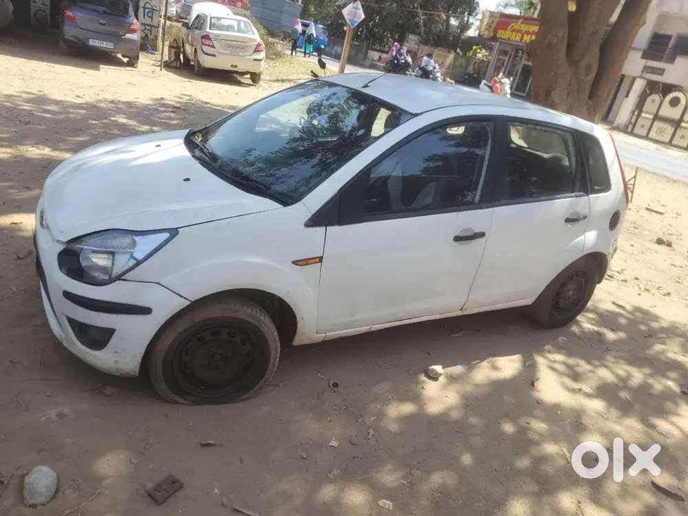 Ford Figo 2011 Diesel 90000 Km Driven