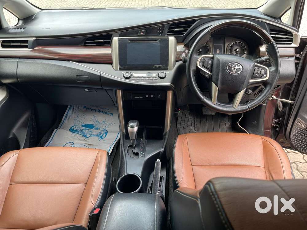 Toyota Innova Crysta 2.8 Z, 2017, Diesel