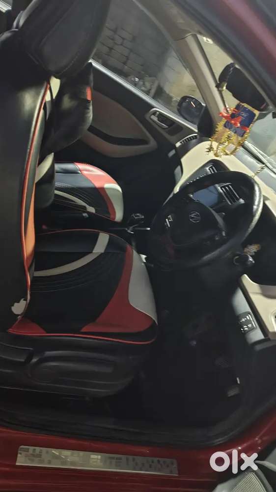 Hyundai Elite I20 Diesel Manual 2014 Car Installed Jbl Subwoofer