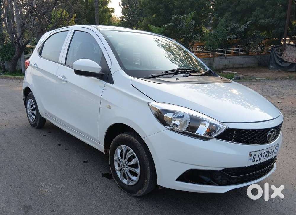 Tata Tiago Xe, 2018, Petrol