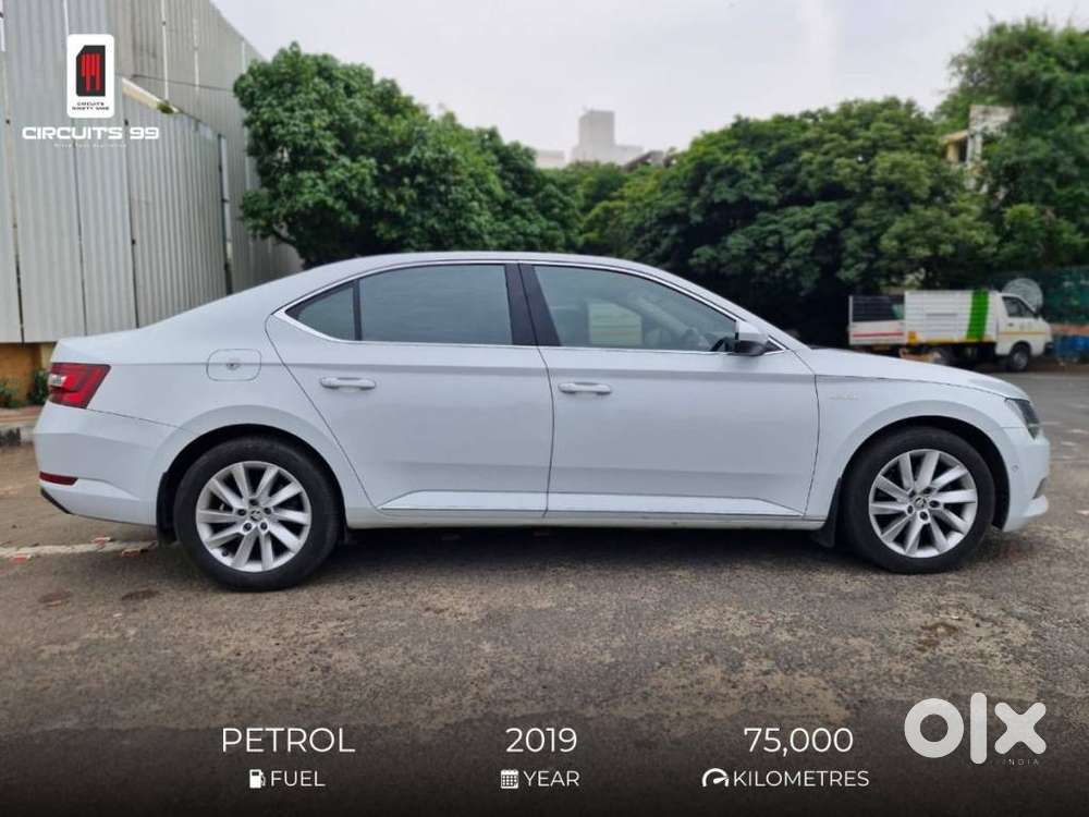 Skoda Superb 2.0 L&k Tsi At, 2019, Petrol