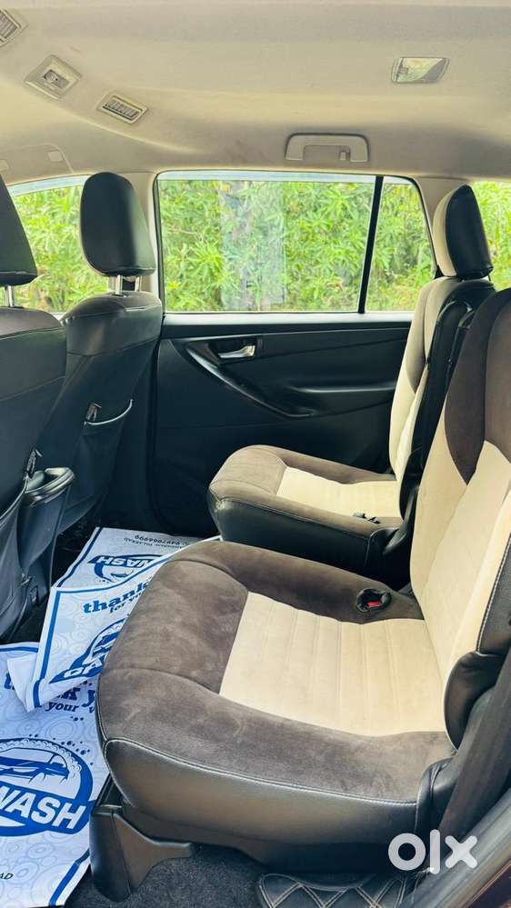 Toyota Innova Crysta 2.8 Gx At, 2017, Diesel