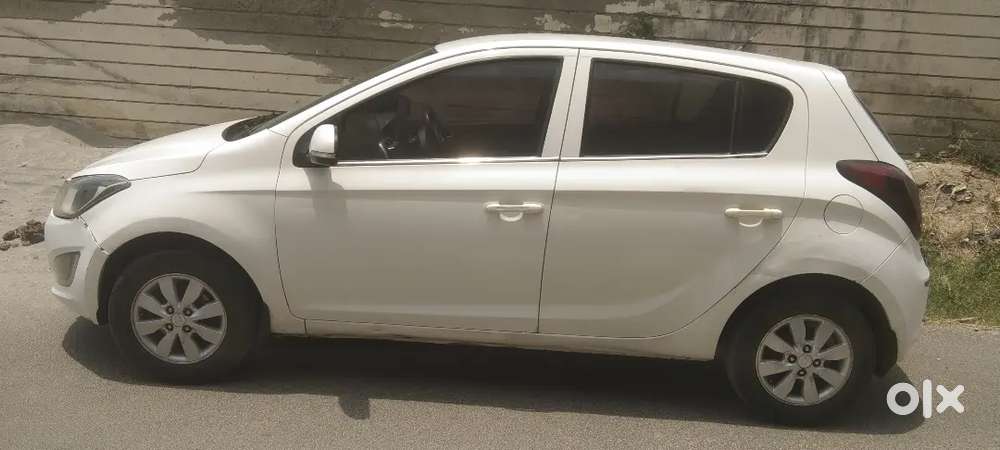 Good Condition I20 Top Model