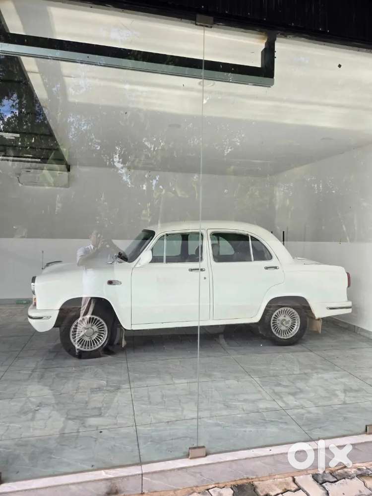Ambassador Grand Isuzu 2000 Diesel