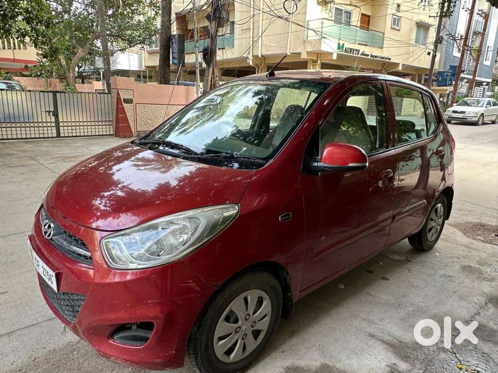 Hyundai I10 Sportz 2011