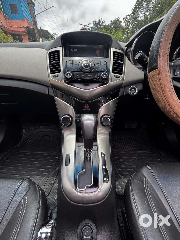 Chevrolet Cruze Ltz At, 2017, Petrol