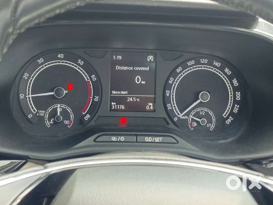 Skoda Slavia Ambition 1.0l Tsi Mt, 2023, Petrol