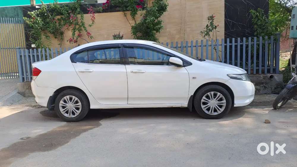 Nicely Taken Care Off