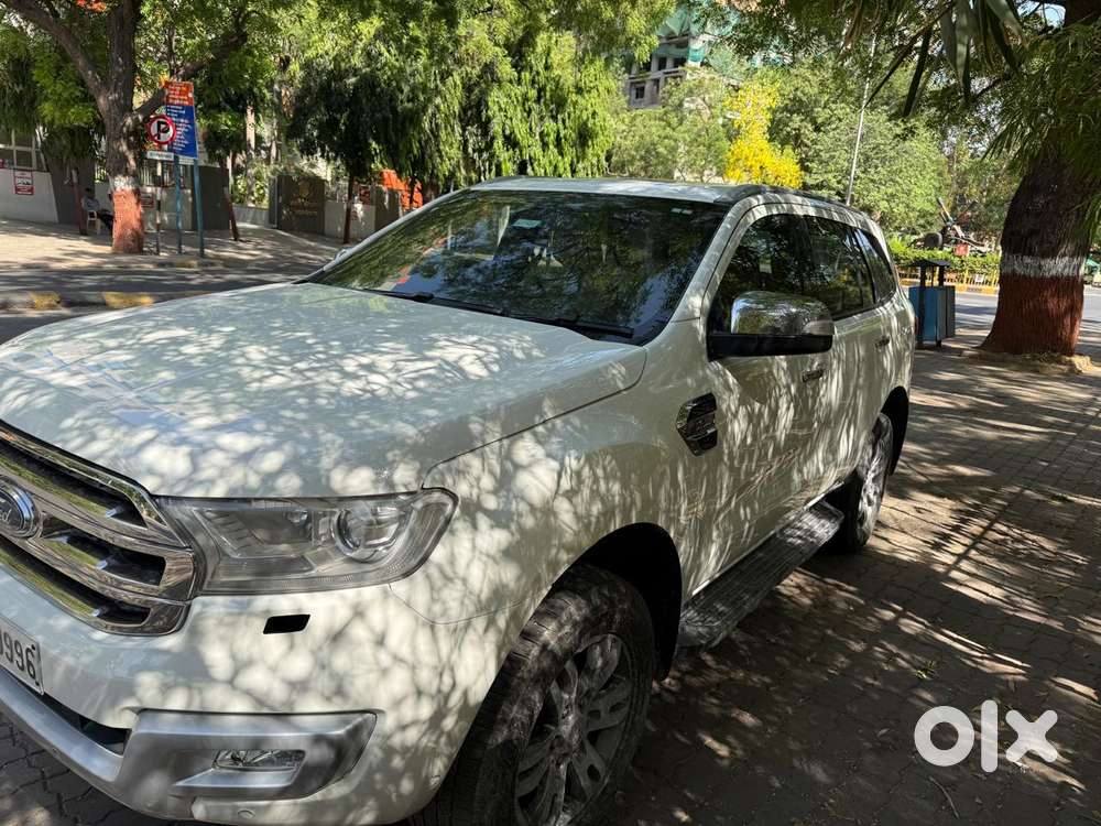 Ford Endeavour 3.2 Titanium At 4x4, 2016, Diesel