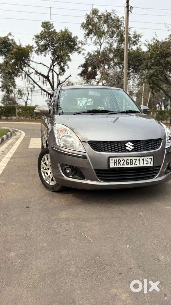 Maruti Suzuki Swift Vvt Zxi, 2013, Petrol