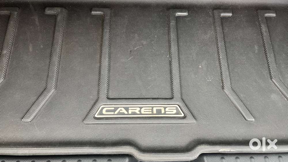 Kia Carens Luxury (o)1.5 Turbo Petrol Dct 7 Str, 2024, Petrol