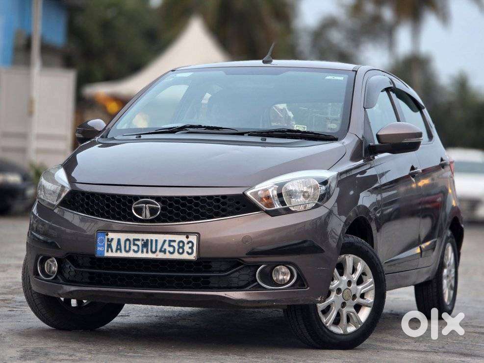 Tata Tiago, 2016, Petrol