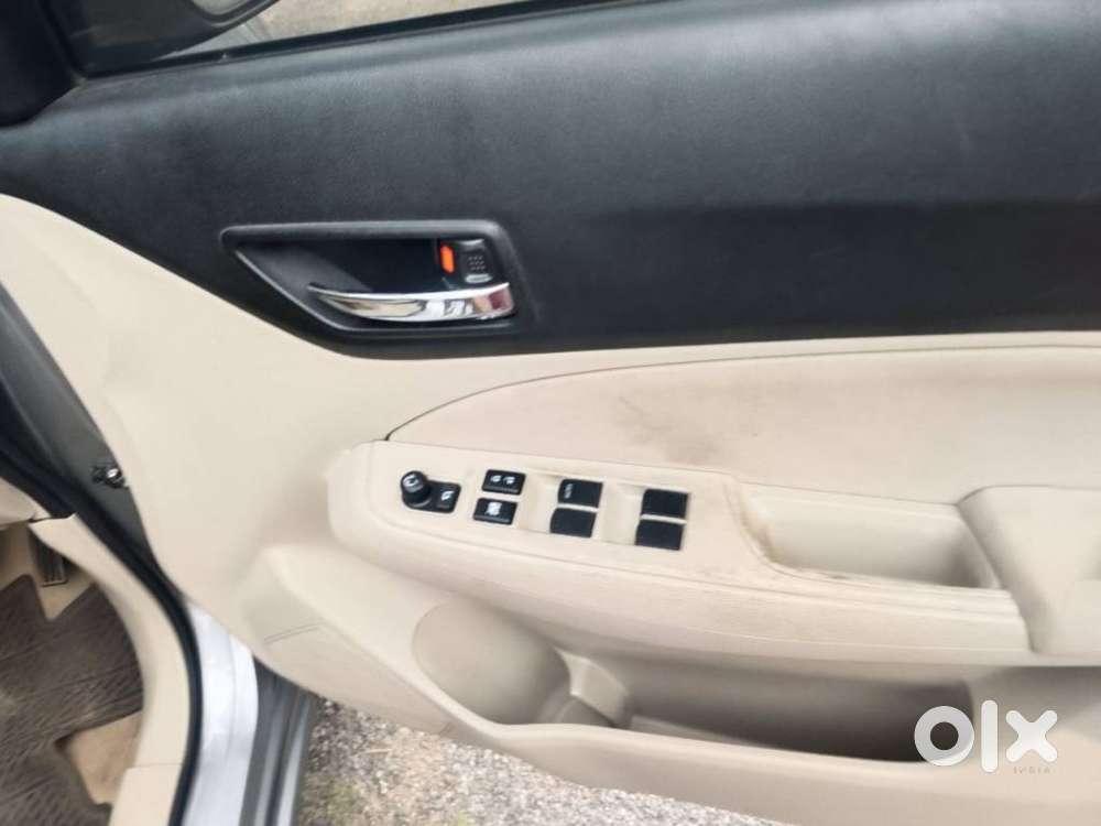 Maruti Suzuki Dzire 1.2 Vxi, 2022, Petrol