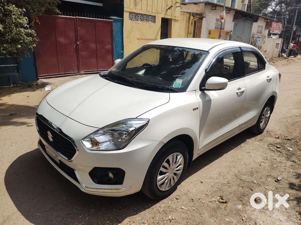 Maruti Suzuki Dzire 1.2 Vxi Amt, 2018, Petrol