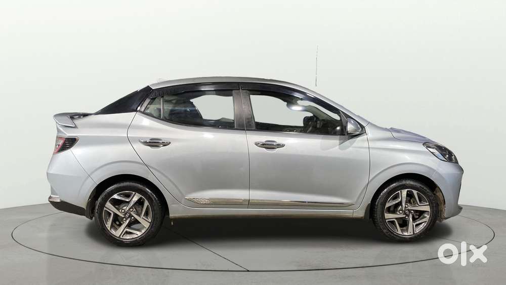 Hyundai Aura Sx (o) Manual, 2023, Petrol